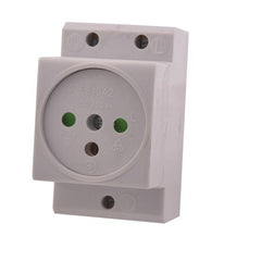 Power outlet on a strip/rail 16A-250V