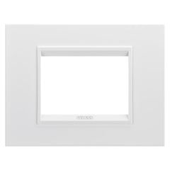 Corus-Frame LUX White Monochrome 3 Module