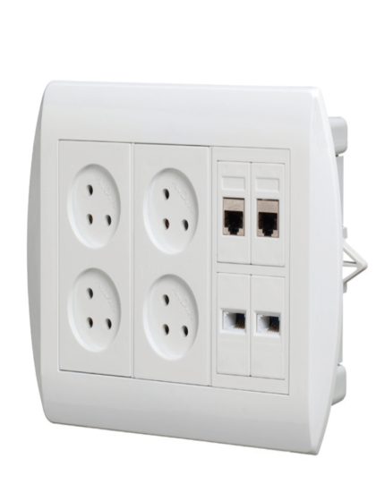 D-17 socket box + 4 white power sockets + adapter