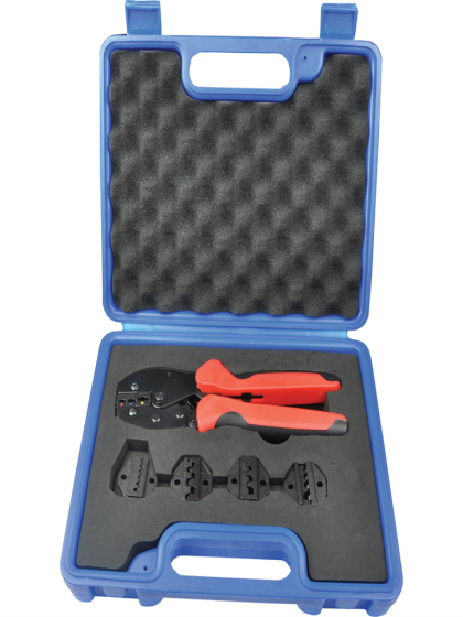 Presses on the changing bags in the VEGA suitcase